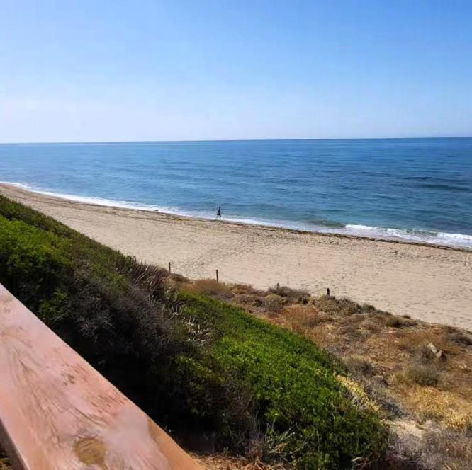 Ansa Beach Apartment - Cabopino, Marbella - Garden Level Екстериор снимка