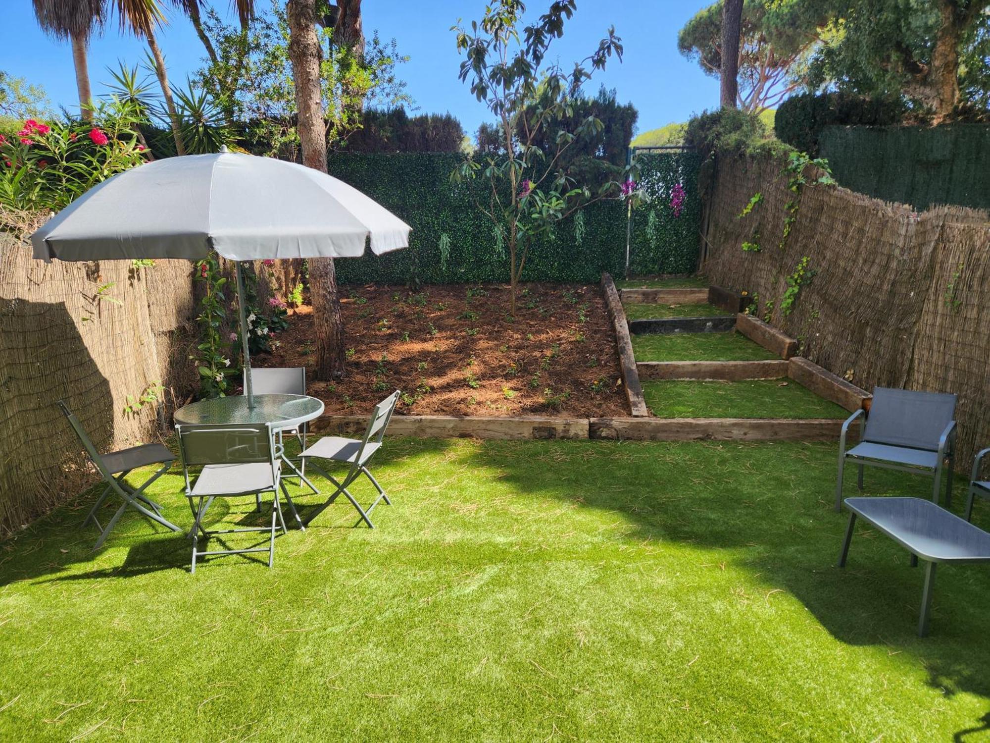 Ansa Beach Apartment - Cabopino, Marbella - Garden Level Екстериор снимка